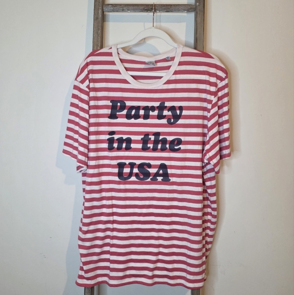 ⭐️40% Off⭐️ Vintage Junk Food Party in The USA T-Shirt